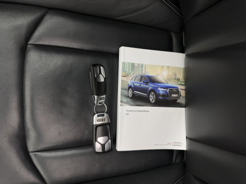 Audi Q7 3.0 TDI e-tron Quattro S-Line Sportpack (Plug-In) Aut. *PANO | LEATHER | FULL-LED | BOSE-AUDIO | ADAPTIVE-CRUISE | MEMORY-PACK | BLINDSPOT | CAMERA | DIGI-COCKPIT | NAVI-FULLMAP | SHIFTPADDLES | PRIVACYGLASS | AMBIENTLIGHT | 20''ALU*