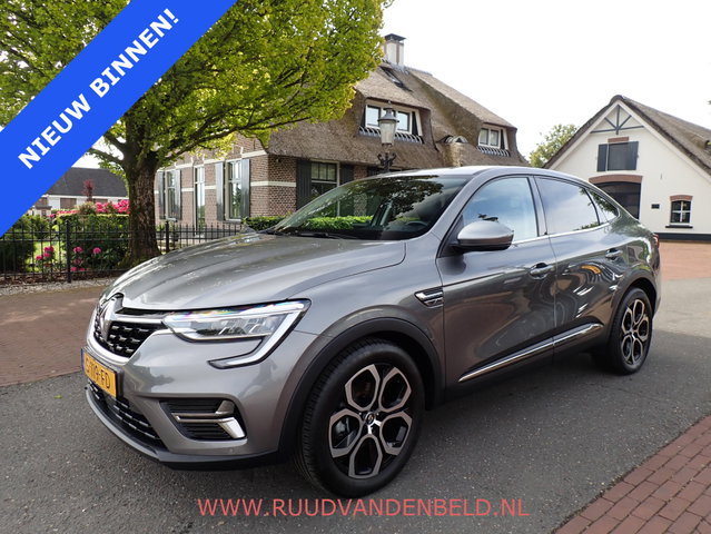 Renault Arkana - 1.6 E-Tech hybrid / CARPLAY / ACC / CAMERA / PDC