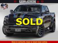 Dodge Ram Pick-Up - HULK PACK LIMITED | 5.7 V8 | WIDE BODY | STRIPING | HUD | LUCHTVERING | OPEN UITLAAT KLEP | BOM VOL CREW CAB | DUBBELE CABINE | DC | 5 PERSOONS |