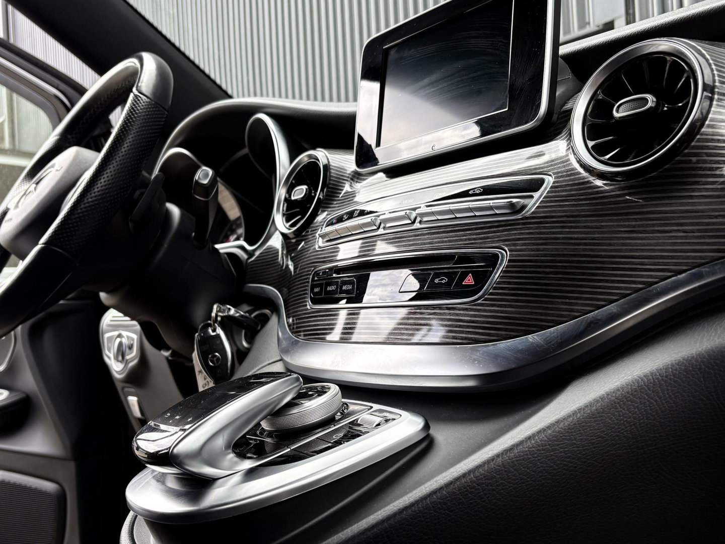 Mercedes-Benz V-Klasse 250d Lang DC Avantgarde | MARGE | LEDER | STOELVERW. | 2x SCHUIFD | EL KLEP |
