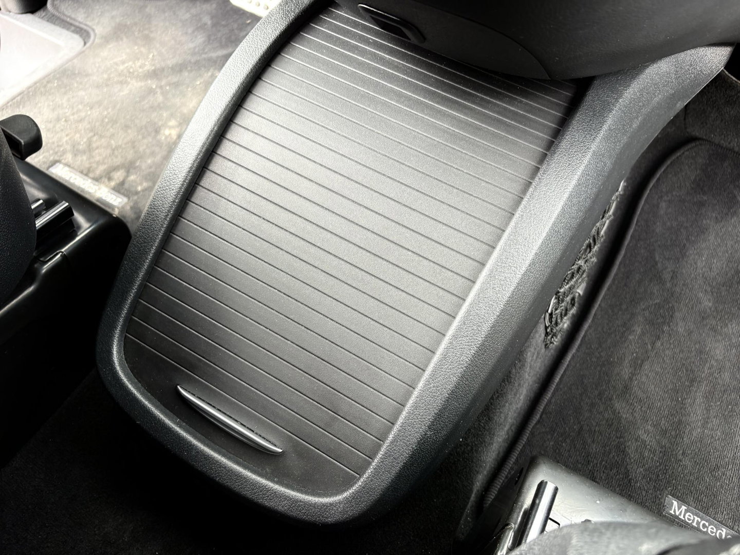Mercedes-Benz V-Klasse 250d Lang DC Avantgarde | MARGE | LEDER | STOELVERW. | 2x SCHUIFD | EL KLEP |