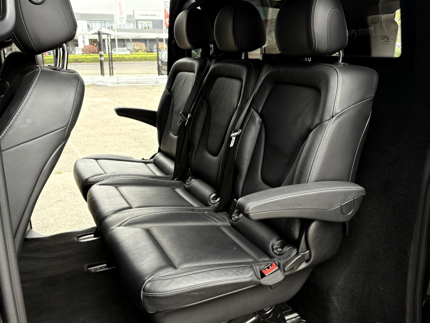 Mercedes-Benz V-Klasse 250d Lang DC Avantgarde | MARGE | LEDER | STOELVERW. | 2x SCHUIFD | EL KLEP |