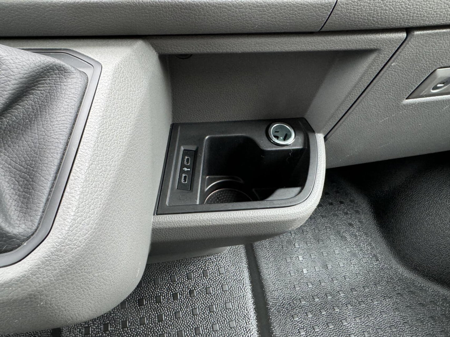 Volkswagen Transporter 2.0 TDI L1H1 Highline DSG Carplay Camera