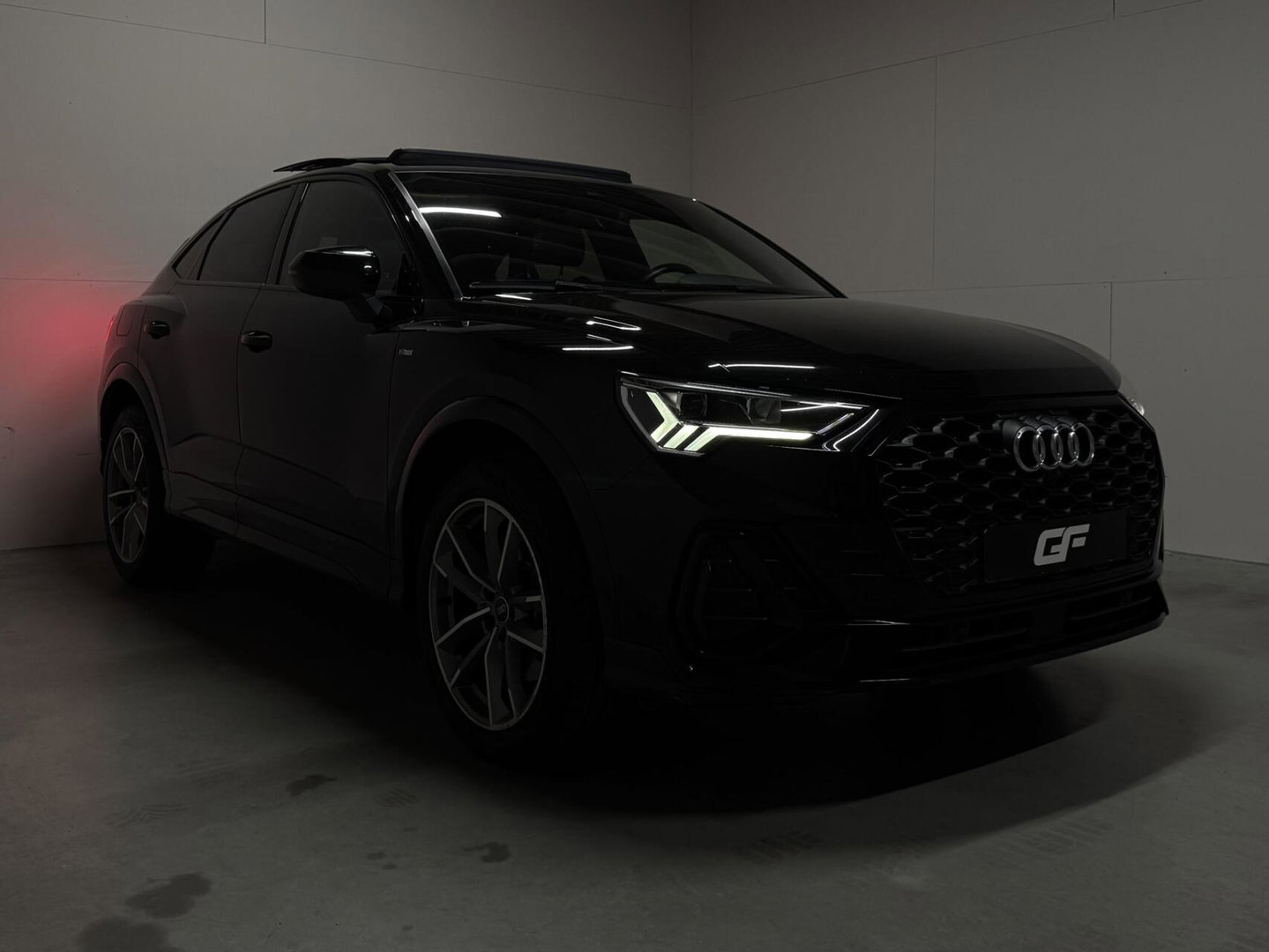 Audi Q3 Sportback 45 TFSIe S-Line Pano Leer Sfeer 360° CarPlay