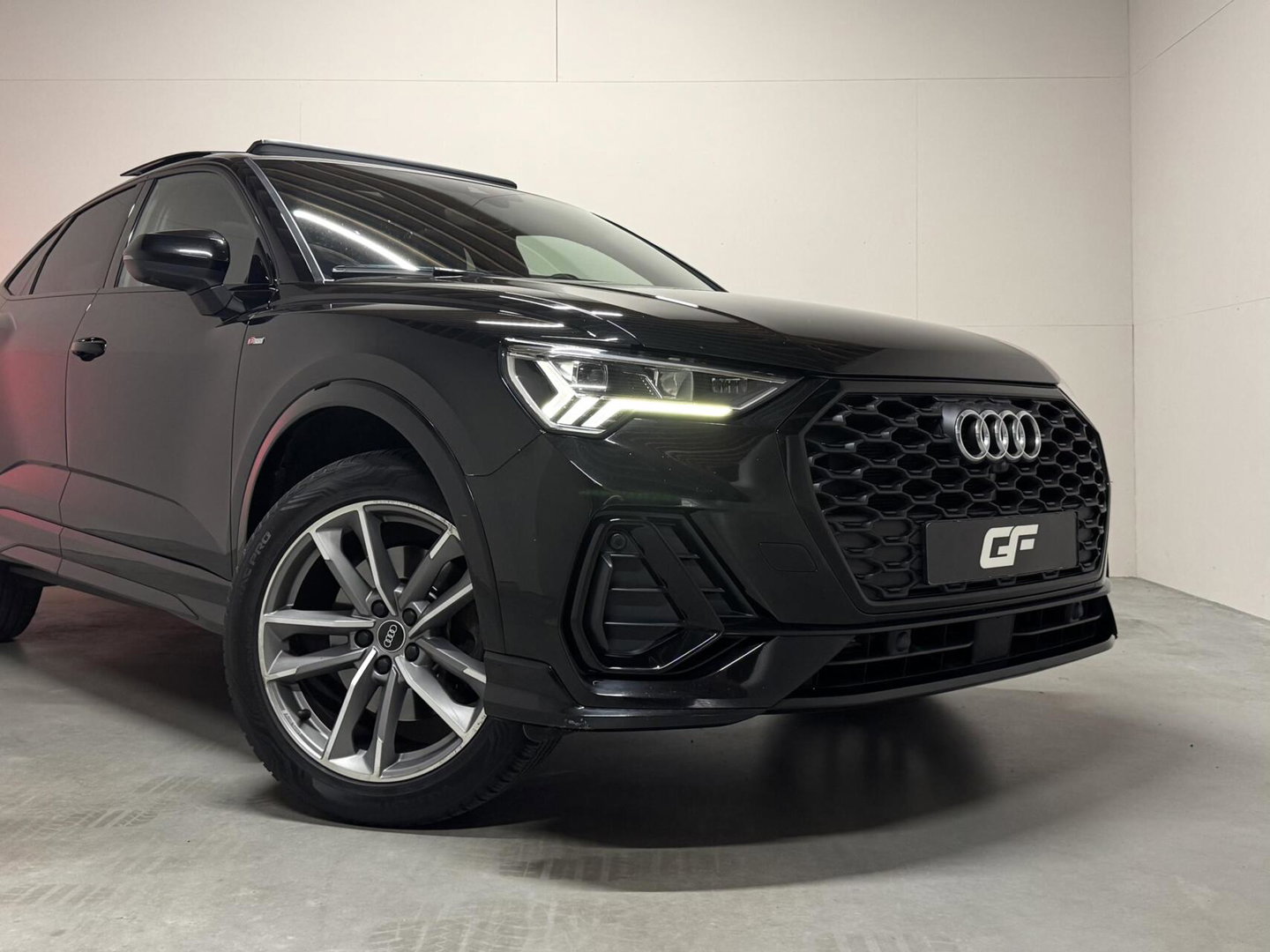 Audi Q3 Sportback 45 TFSIe S-Line Pano Leer Sfeer 360° CarPlay