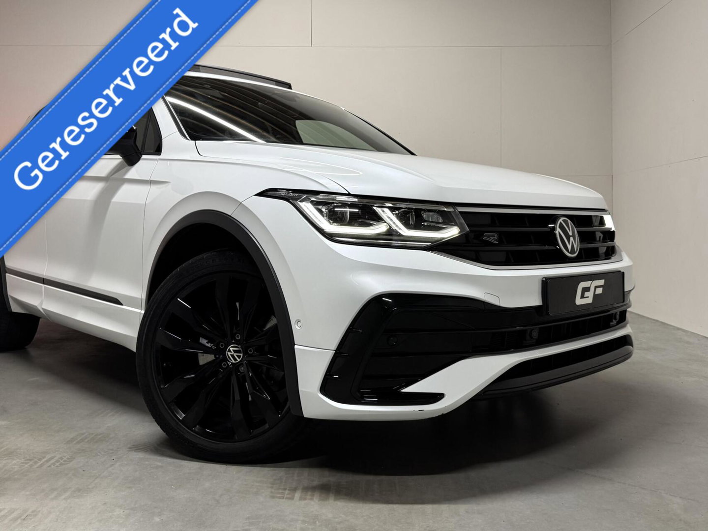 Volkswagen Tiguan 1.4 TSI eHybrid R-Line Pano Leer Sfeer Trekh. Carplay