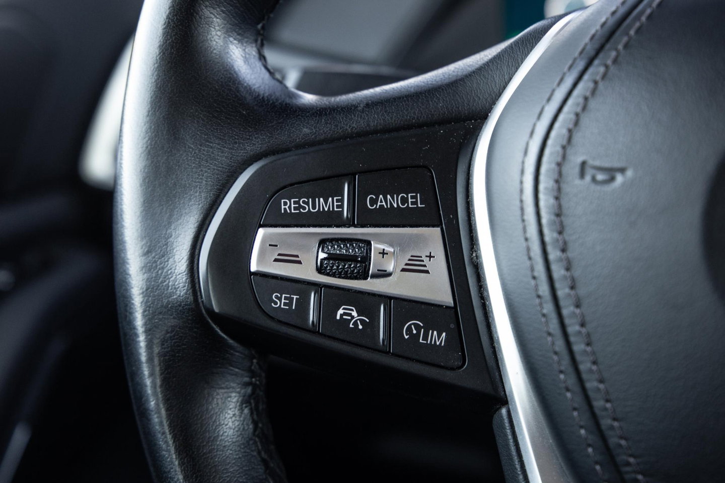 BMW X5 xDrive45e Executive CARPLAY / CAMERA / DEALER ONDERHOUDEN / ZWART LEER / STOELVERWARMING