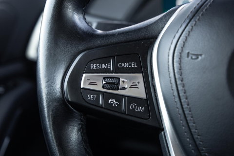 BMW X5 xDrive45e Executive CARPLAY / CAMERA / DEALER ONDERHOUDEN / ZWART LEER / STOELVERWARMING