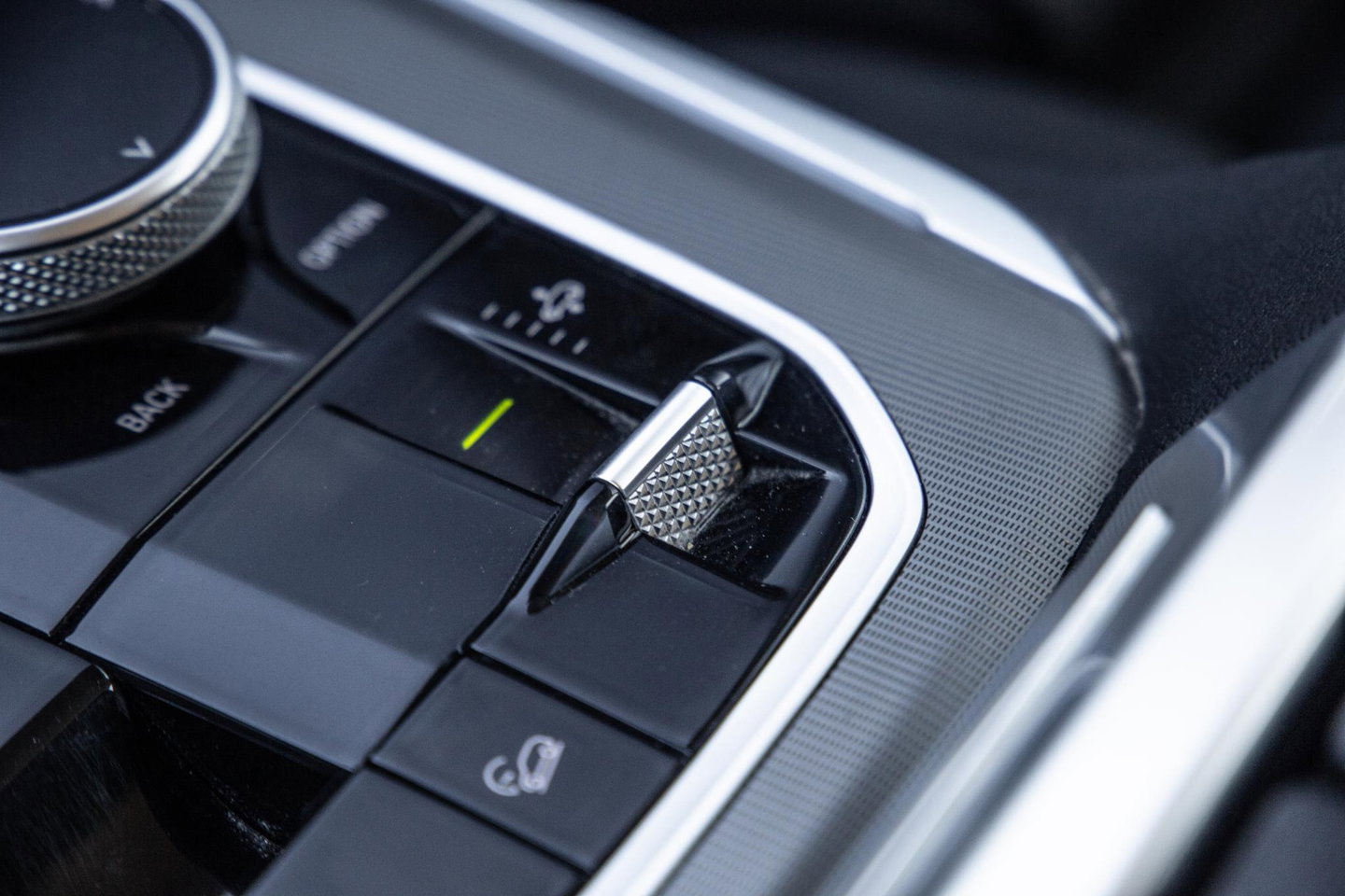 BMW X5 xDrive45e Executive CARPLAY / CAMERA / DEALER ONDERHOUDEN / ZWART LEER / STOELVERWARMING