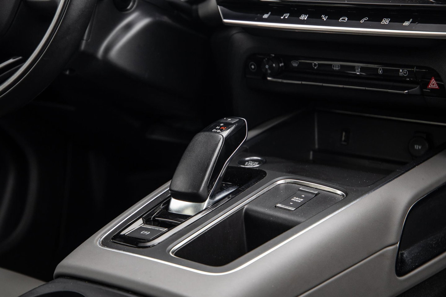 Citroën C5 Aircross 1.6 Plug-in Hybrid 225 Shine PANORAMA DAK / DEALER ONDERHOUDEN / LEER / MEMMORY / TREKHAAK / CAMERA