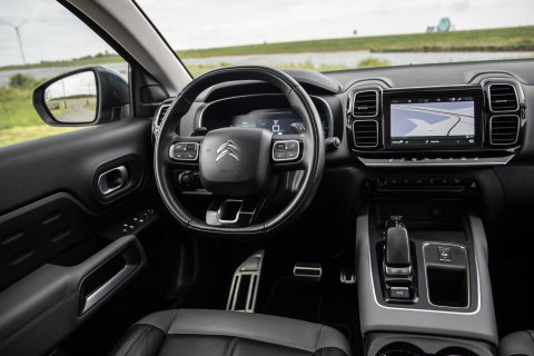 Citroën C5 Aircross 1.6 Plug-in Hybrid 225 Shine PANORAMA DAK / DEALER ONDERHOUDEN / LEER / MEMMORY / TREKHAAK / CAMERA