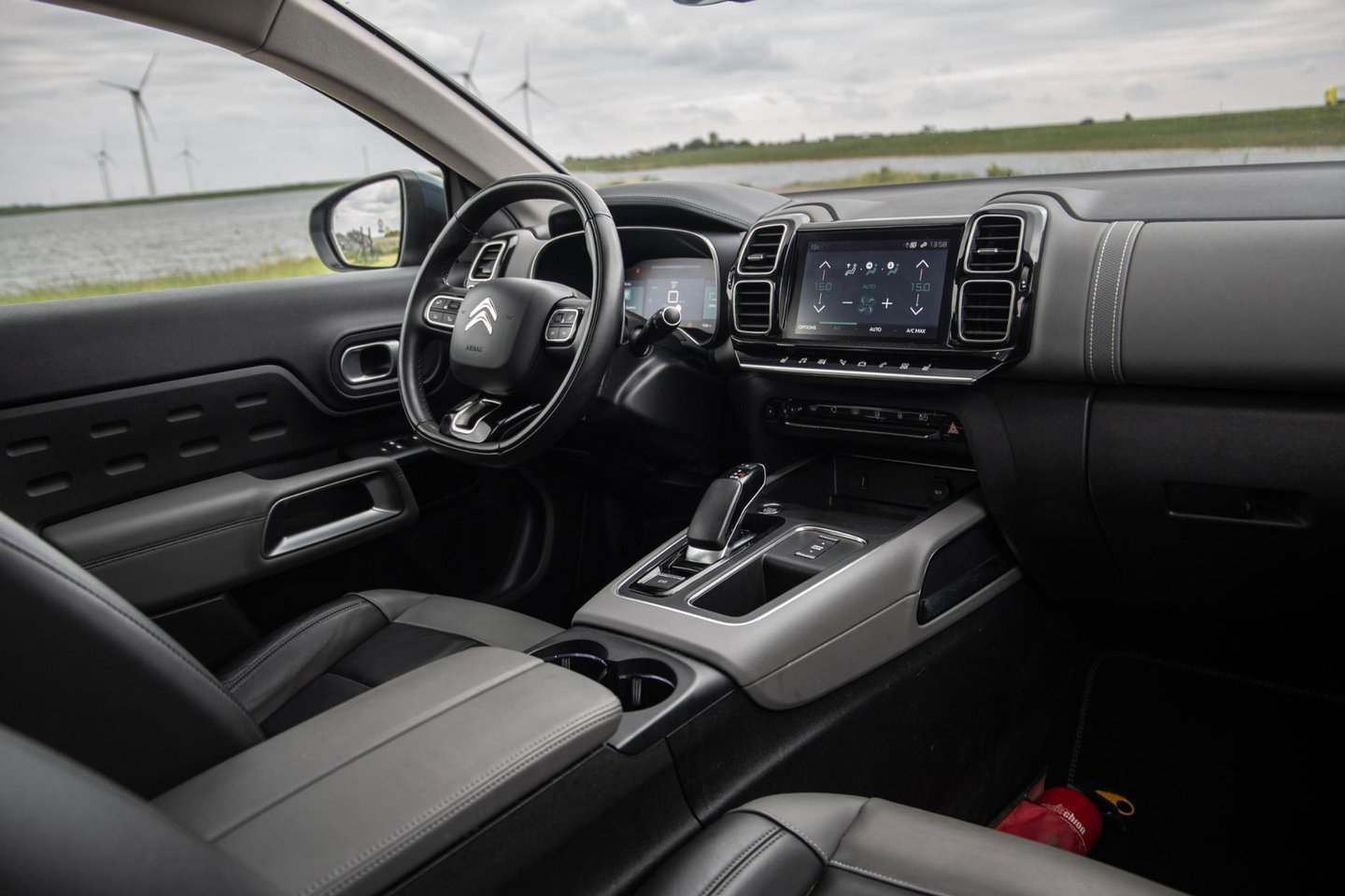 Citroën C5 Aircross 1.6 Plug-in Hybrid 225 Shine PANORAMA DAK / DEALER ONDERHOUDEN / LEER / MEMMORY / TREKHAAK / CAMERA