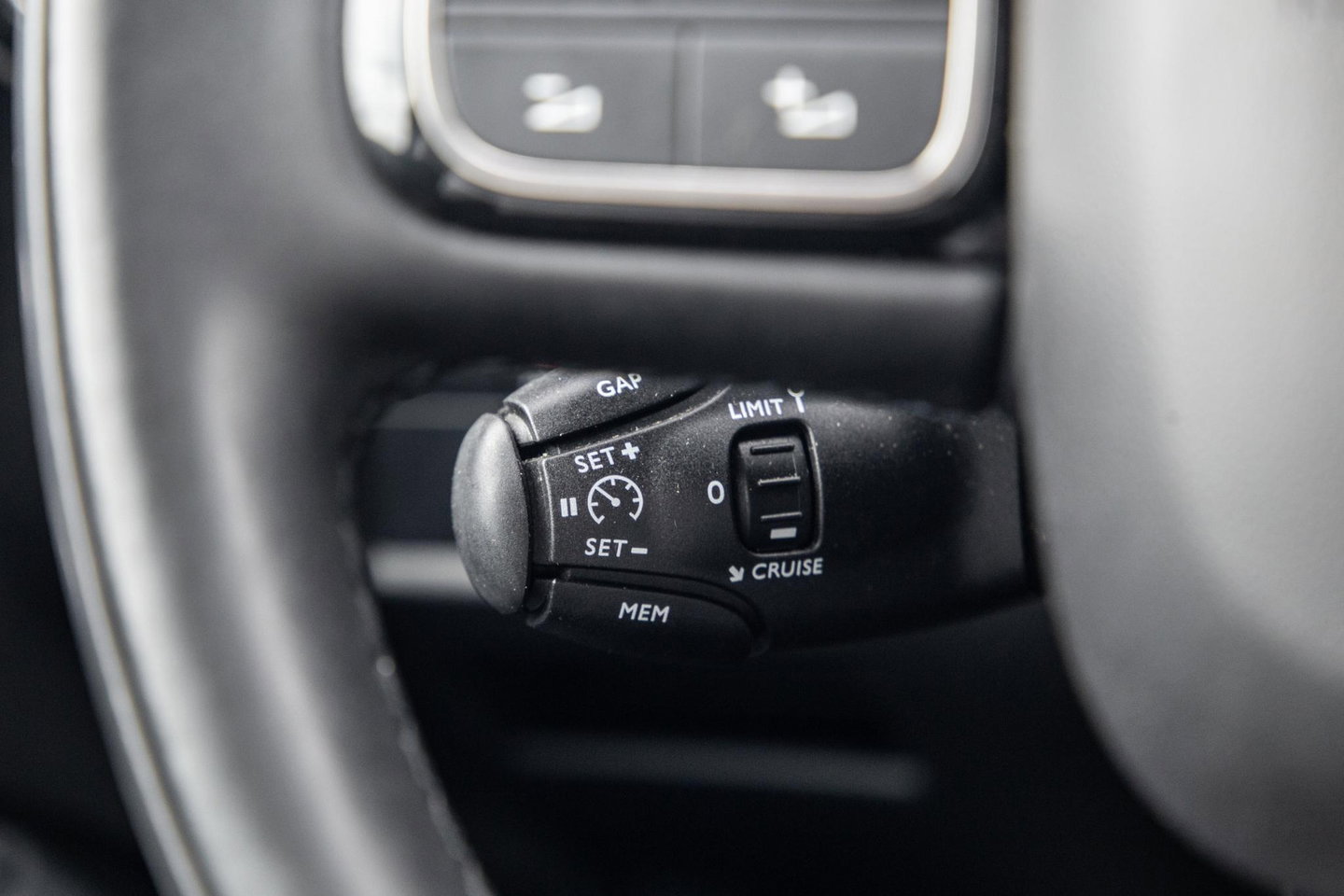 Citroën C5 Aircross 1.6 Plug-in Hybrid 225 Shine PANORAMA DAK / DEALER ONDERHOUDEN / LEER / MEMMORY / TREKHAAK / CAMERA