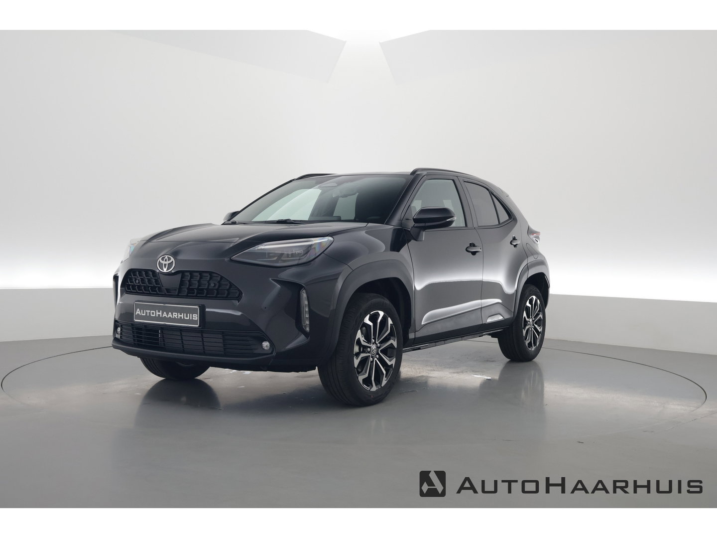 Toyota Yaris Cross 1.5 Hybrid 130pk Teamplayer | Winter pack | Safety pack | Navi | Adapt. Cruise | Camera | Keyless