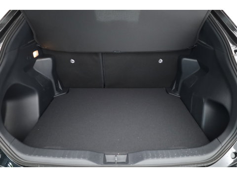 Toyota Yaris Cross 1.5 Hybrid 130pk Teamplayer | Winter pack | Safety pack | Navi | Adapt. Cruise | Camera | Keyless