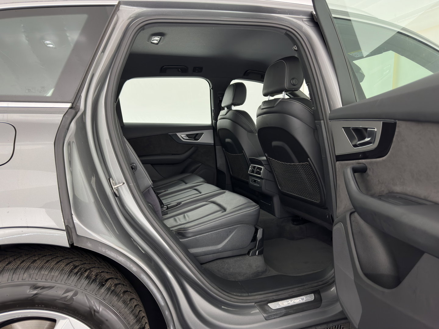 Audi Q7 3.0 TDI e-tron quattro Sport Aut. *LEATHER | FULL-LED | DIGI-COCKPIT | HEATED-COMFORTSEATS | AIR-SUSPENSION | CAMERA | NAVI-FULLMAP | ECC | PDC | CRUISE | 19''ALU*