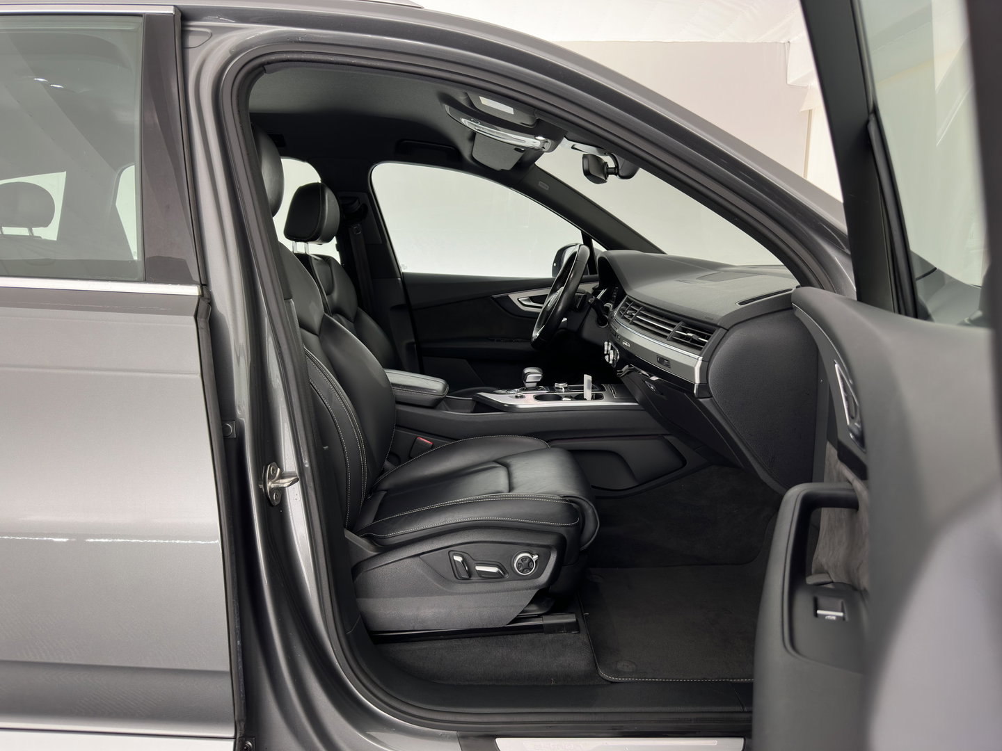 Audi Q7 3.0 TDI e-tron quattro Sport Aut. *LEATHER | FULL-LED | DIGI-COCKPIT | HEATED-COMFORTSEATS | AIR-SUSPENSION | CAMERA | NAVI-FULLMAP | ECC | PDC | CRUISE | 19''ALU*