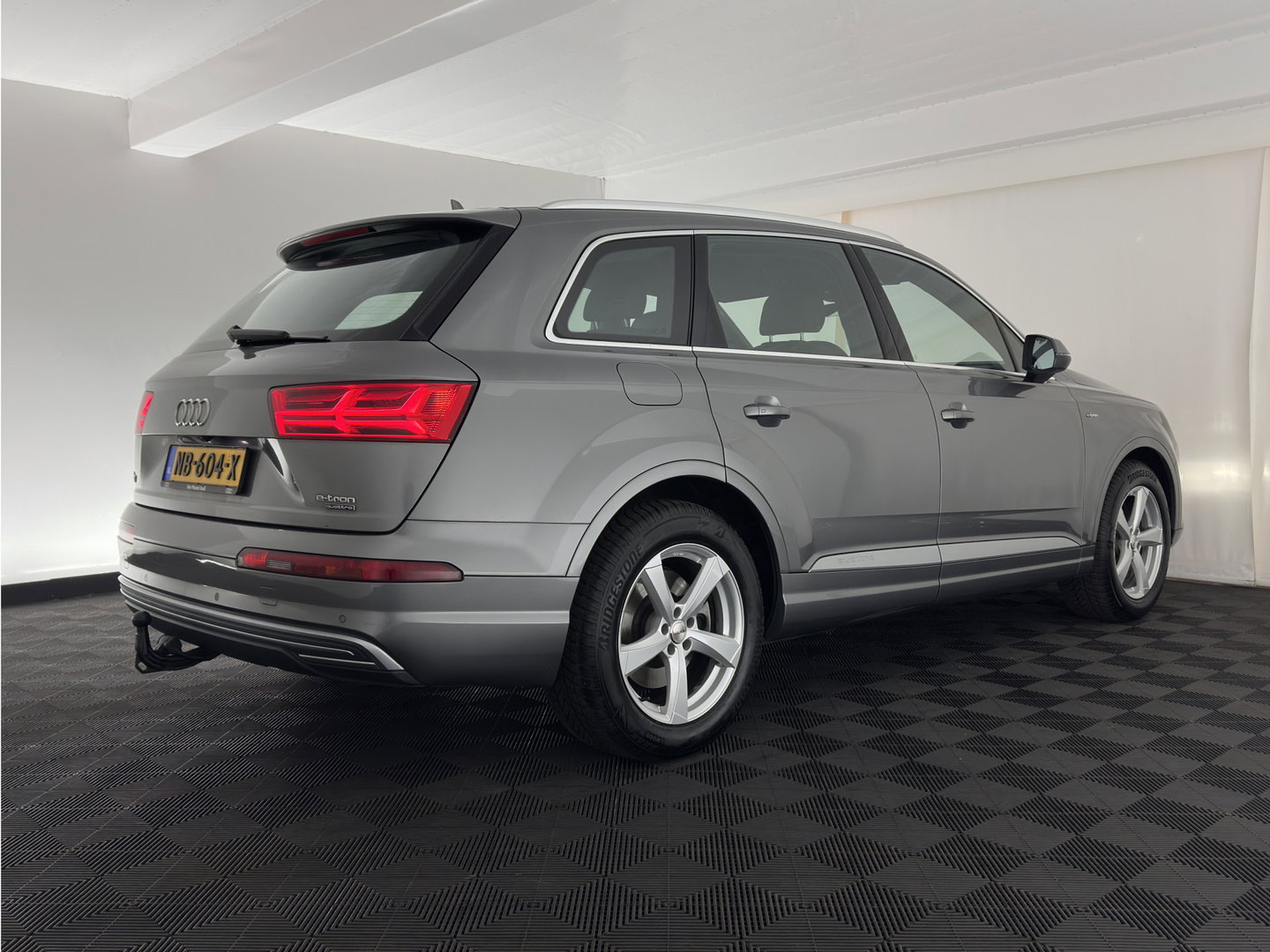 Audi Q7 3.0 TDI e-tron quattro Sport Aut. *LEATHER | FULL-LED | DIGI-COCKPIT | HEATED-COMFORTSEATS | AIR-SUSPENSION | CAMERA | NAVI-FULLMAP | ECC | PDC | CRUISE | 19''ALU*