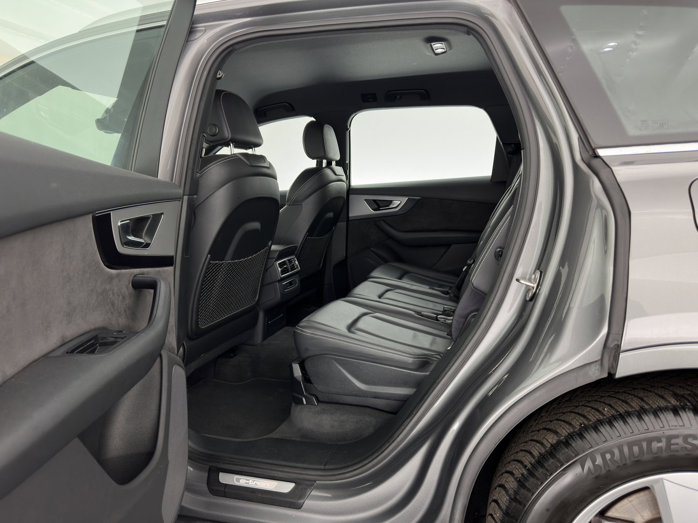 Audi Q7 3.0 TDI e-tron quattro Sport Aut. *LEATHER | FULL-LED | DIGI-COCKPIT | HEATED-COMFORTSEATS | AIR-SUSPENSION | CAMERA | NAVI-FULLMAP | ECC | PDC | CRUISE | 19''ALU*