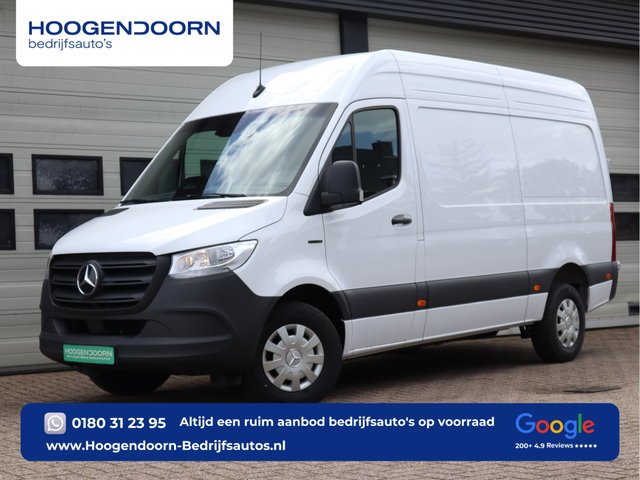 Mercedes-Benz eSprinter - 320 81kWh L2H2 - Trekhaak - Cruise - MBUX - 2025