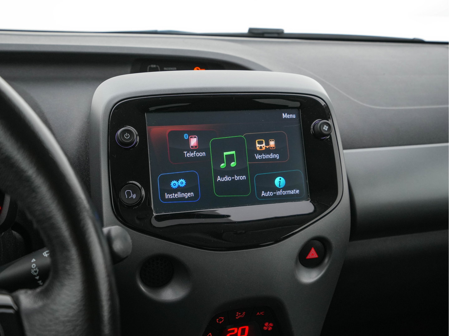 Toyota Aygo 1.0 VVT-i x-cite *AIRCO | CRUISE | CAMERA | CARPLAY | DAB | COMFORT-SEATS | PRIVACY-GLASS*