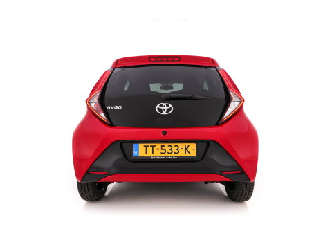 Toyota Aygo 1.0 VVT-i x-cite *AIRCO | CRUISE | CAMERA | CARPLAY | DAB | COMFORT-SEATS | PRIVACY-GLASS*