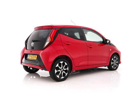 Toyota Aygo 1.0 VVT-i x-cite *AIRCO | CRUISE | CAMERA | CARPLAY | DAB | COMFORT-SEATS | PRIVACY-GLASS*