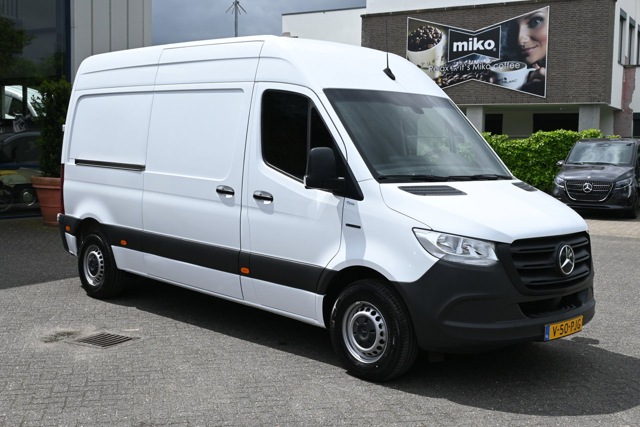 Mercedes-Benz eSprinter