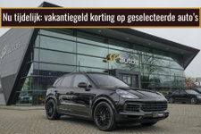 Porsche Cayenne - S 2.9 S 441pk Panoramadak Trekhaak elektrisch Comfortstoelen Black edition Luchtvering DAB Sfeerverlichting