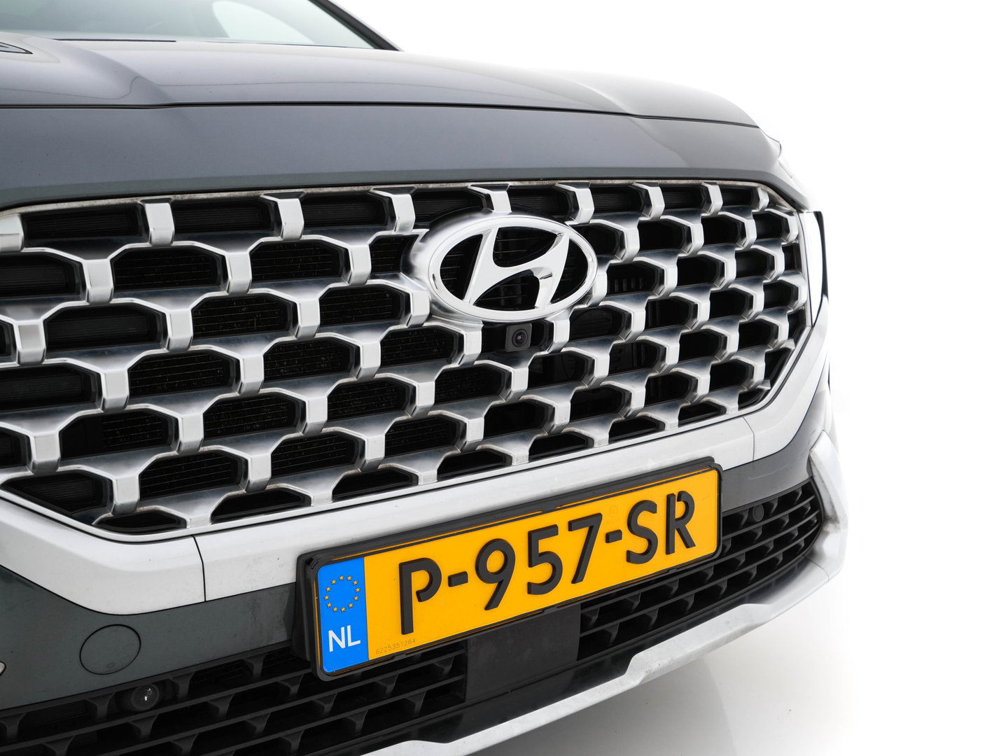 Hyundai Santa Fe 1.6 T-GDI HEV Premium Sky (Face-lift) (INCL-BTW) *PANO | LEATHER | FULL-LED | ADAPTIVE-CRUISE | BLINDSPOT | MEMORY-PACK | DIGI-COCKPIT | SHIFTPADDLES | PRIVACYGLASS | NAVI-FULLMAP | HEAD-UP |19''ALU*