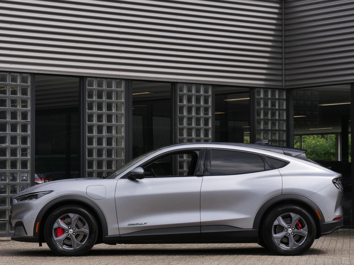 Ford Mustang Mach-E EXTENDED RWD 98kWh/ TECHNOLOGY PACK PLUS/ ALL-SEASON BANDEN/ SOH 93%