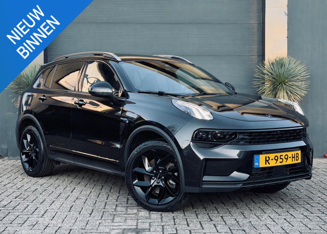 Lynk & Co 01 - 1.5/Pano/Navi/Camera/BlackStyle