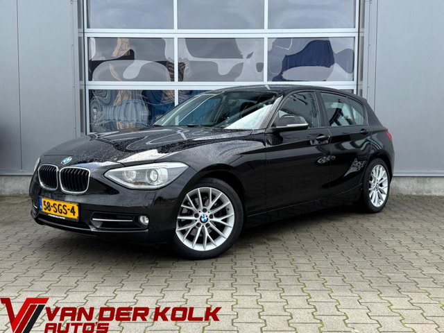 BMW 1 Serie - 118i Sport Line 5 Deurs | Xenon | Lichtmetaal | Airco | Winterset