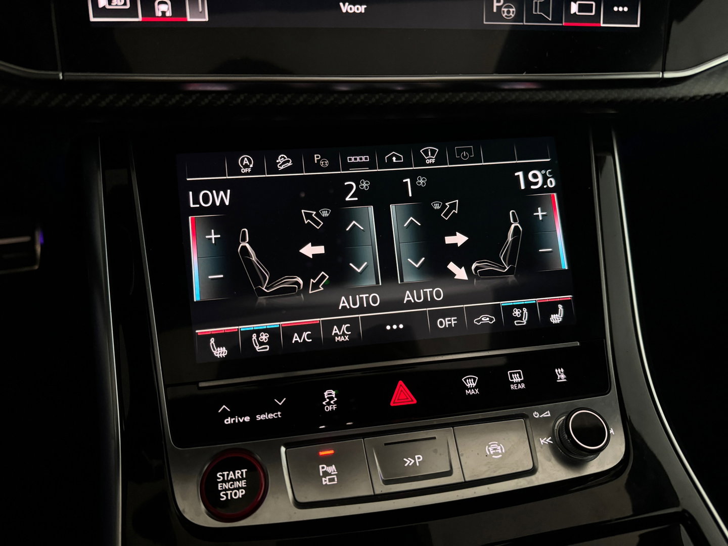 Audi RSQ8 4.0 TFSI quattro Pano|Ceramic|HuD|B&O 3D|Trekhaak
