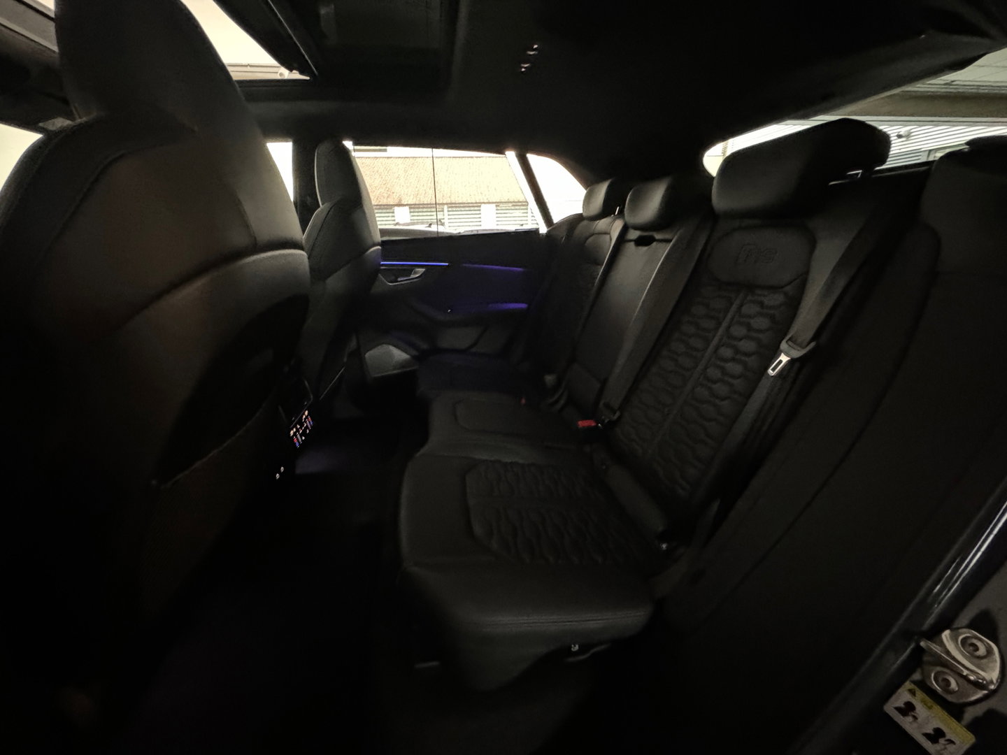 Audi RSQ8 4.0 TFSI quattro Pano|Ceramic|HuD|B&O 3D|Trekhaak