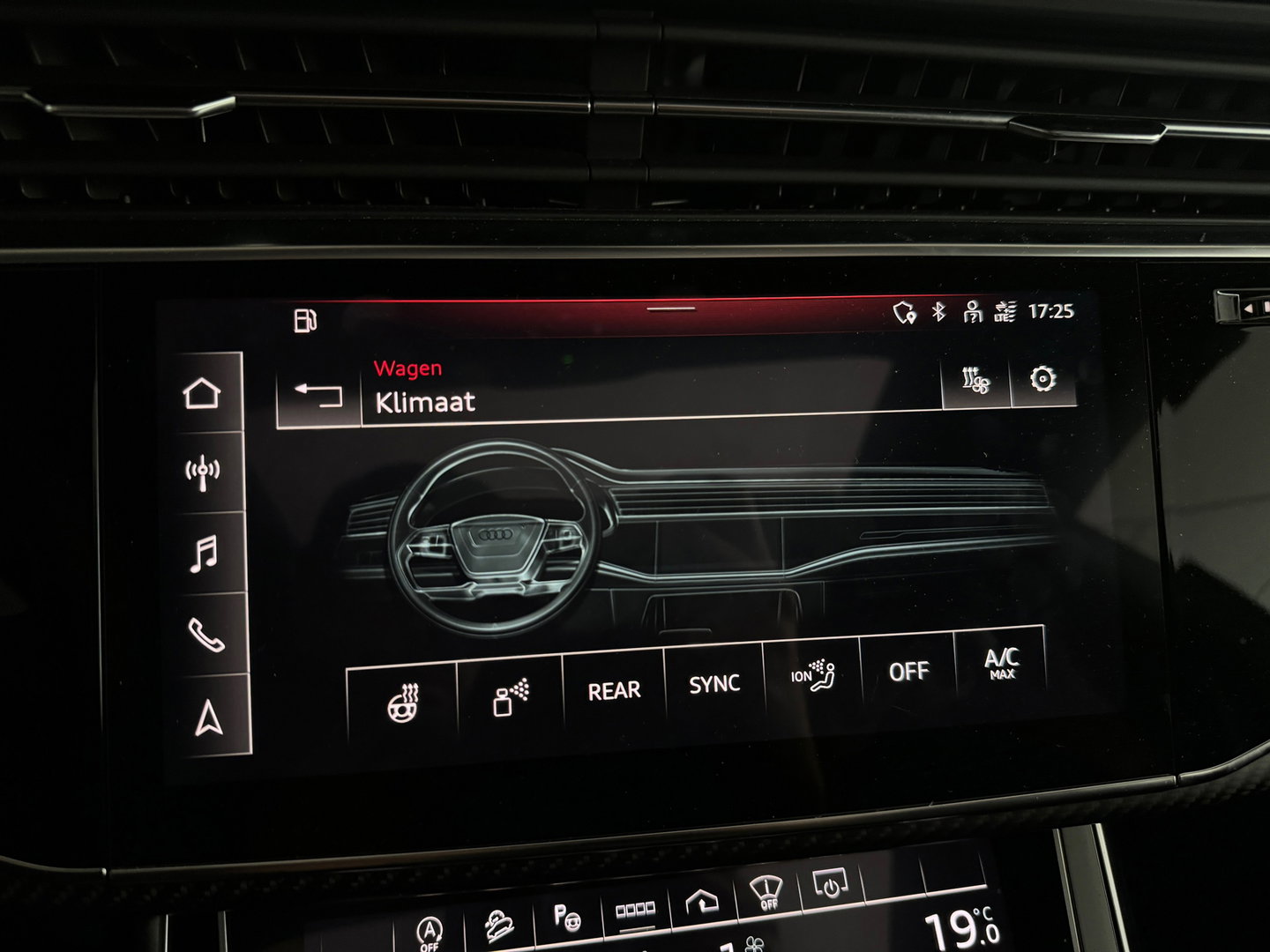 Audi RSQ8 4.0 TFSI quattro Pano|Ceramic|HuD|B&O 3D|Trekhaak