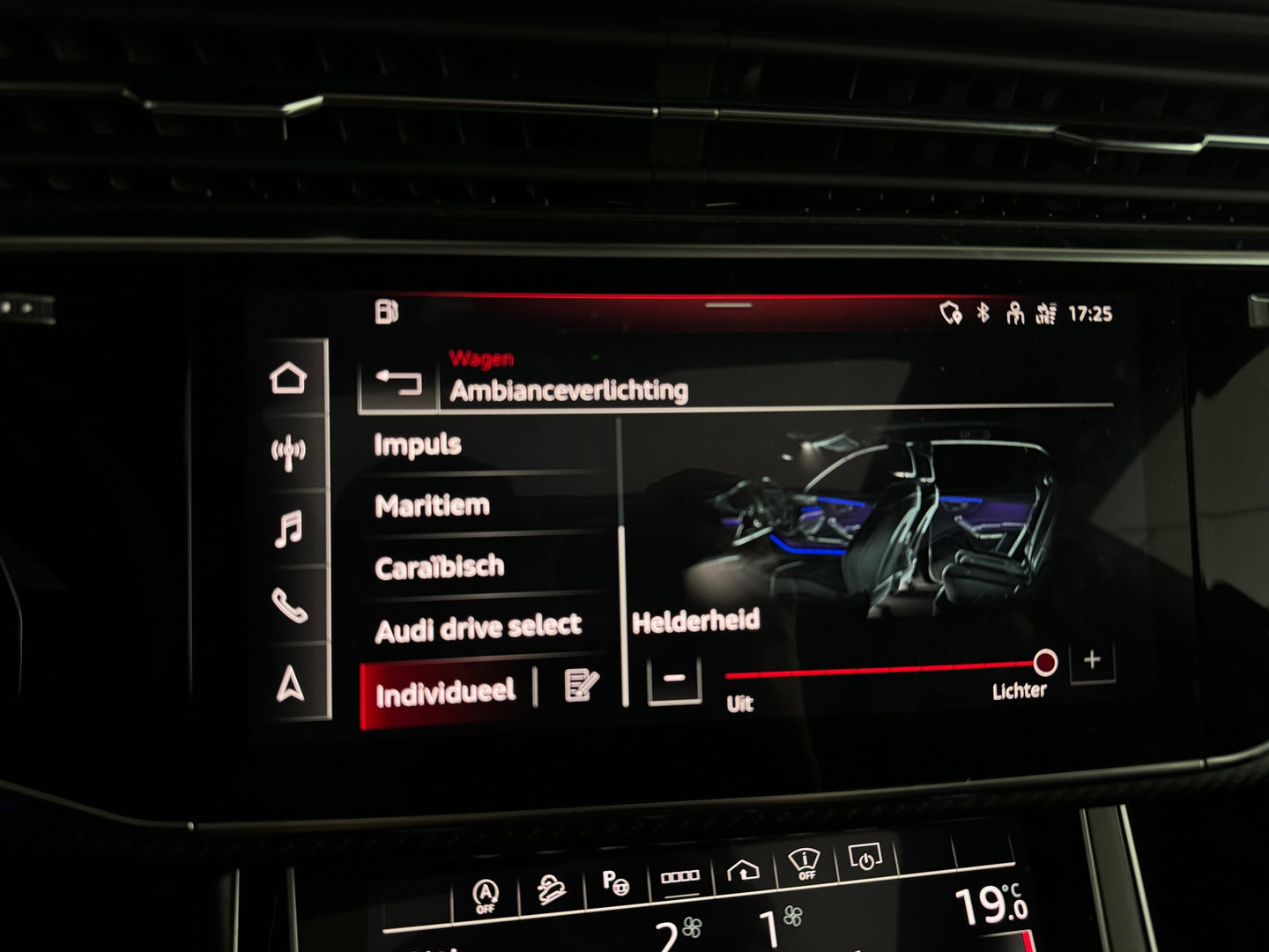 Audi RSQ8 4.0 TFSI quattro Pano|Ceramic|HuD|B&O 3D|Trekhaak