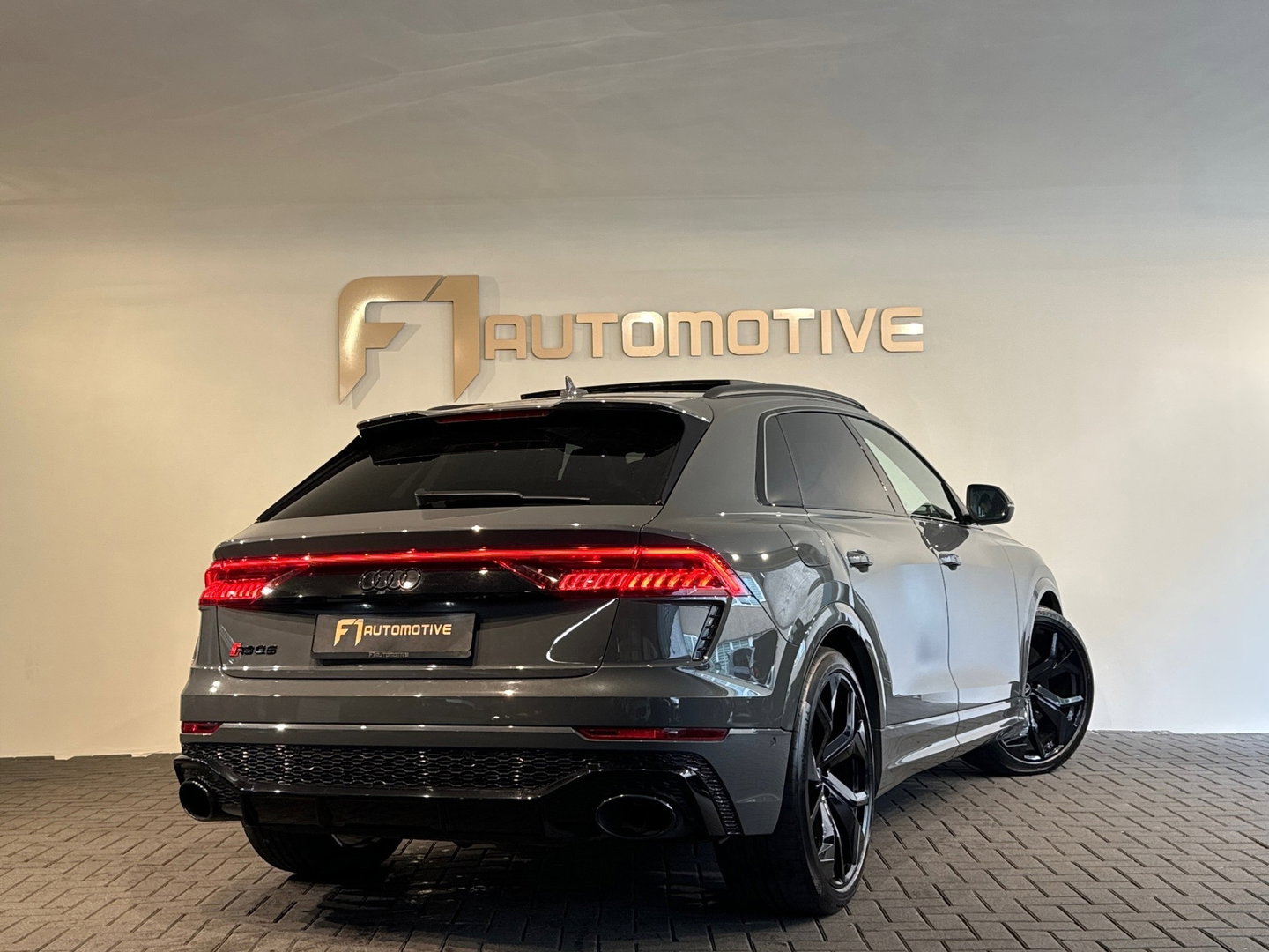 Audi RSQ8 4.0 TFSI quattro Pano|Ceramic|HuD|B&O 3D|Trekhaak