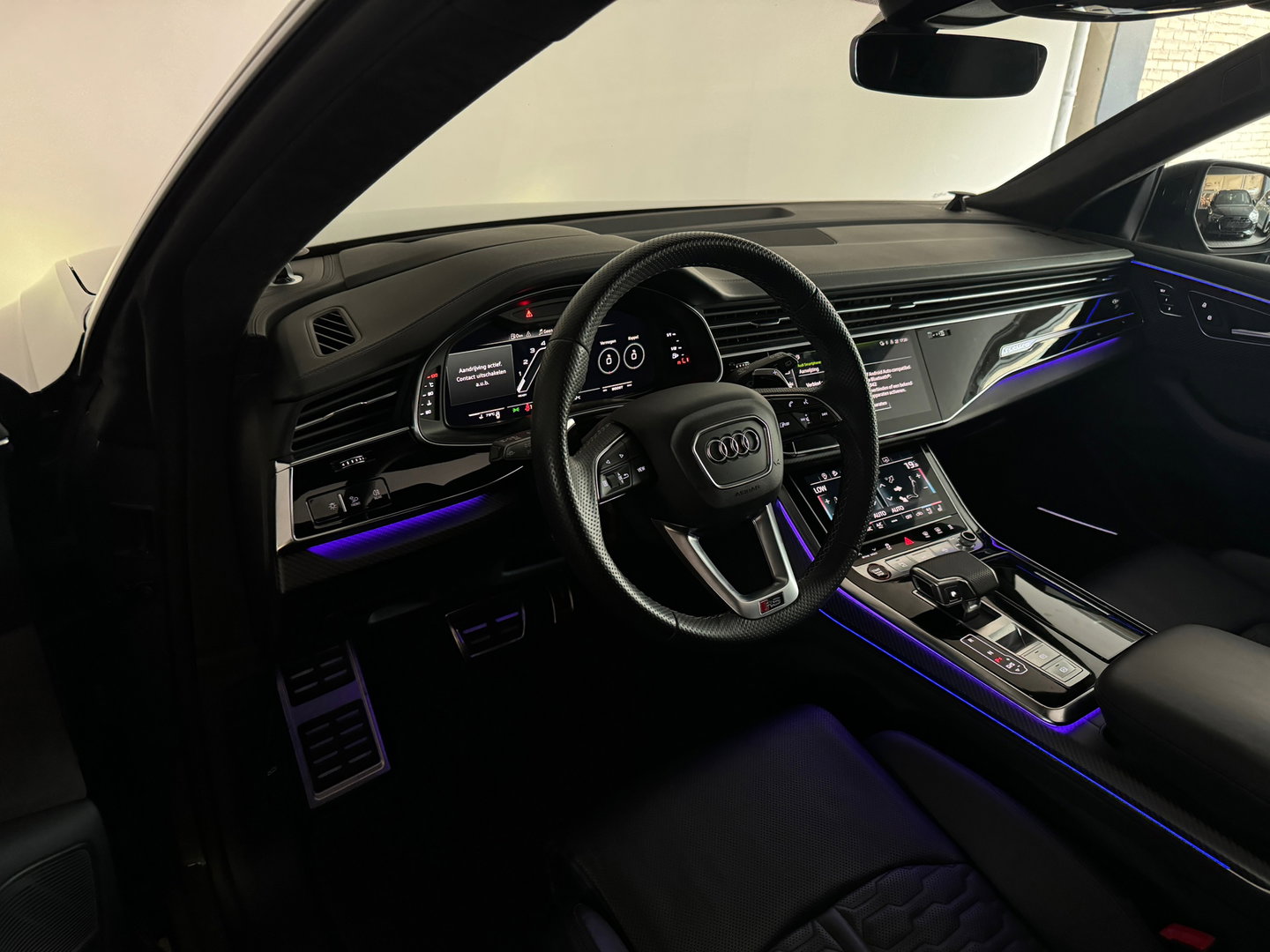 Audi RSQ8 4.0 TFSI quattro Pano|Ceramic|HuD|B&O 3D|Trekhaak
