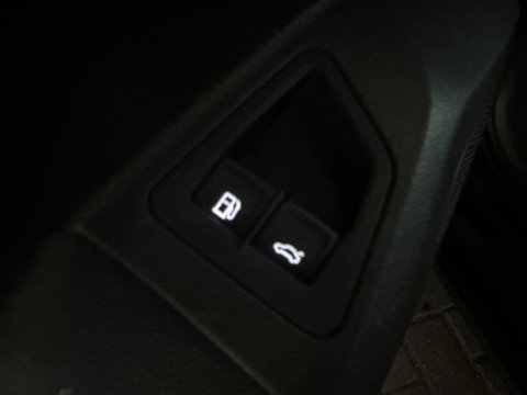 Volkswagen Touareg 3.0 TSi e-Hybrid 4M R Pano|Memory|Trekhaak