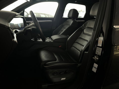 Volkswagen Touareg 3.0 TSi e-Hybrid 4M R Pano|Memory|Trekhaak