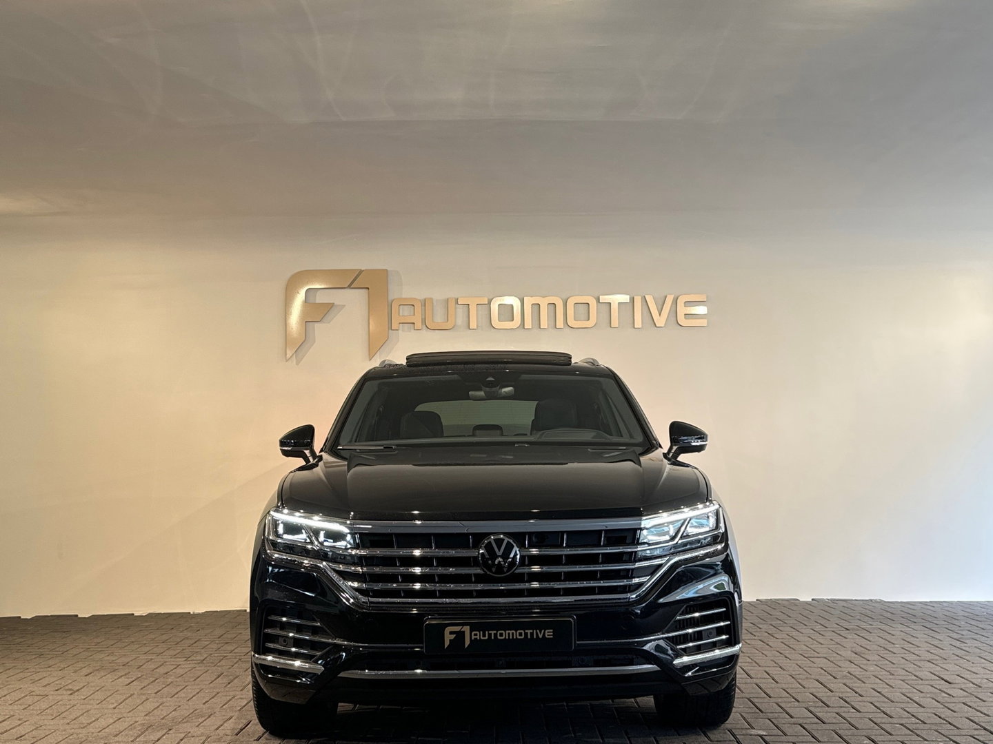 Volkswagen Touareg 3.0 TSi e-Hybrid 4M R Pano|Memory|Trekhaak
