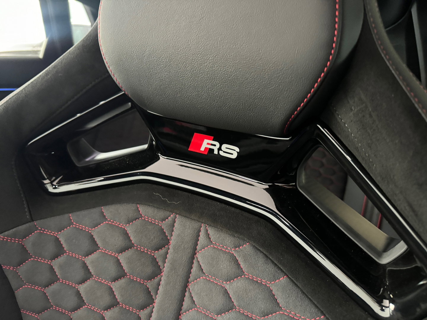 Audi RS3 Sportback 2.5 TFSI quattro Pano|Kuip|HuD|Sonos|VOL