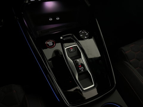 Audi RS3 Sportback 2.5 TFSI quattro Pano|Kuip|HuD|Sonos|VOL