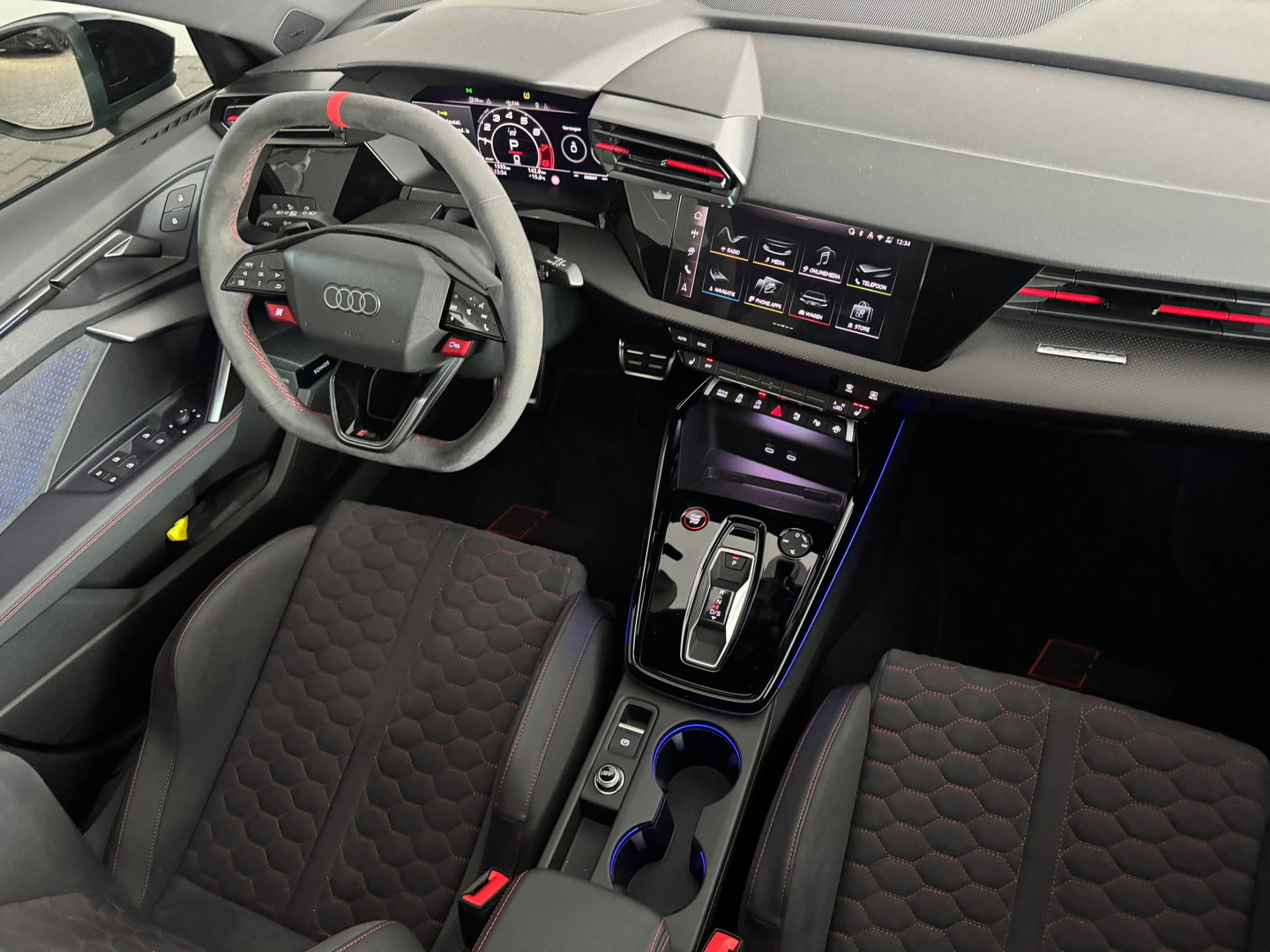 Audi RS3 Sportback 2.5 TFSI quattro Pano|Kuip|HuD|Sonos|VOL