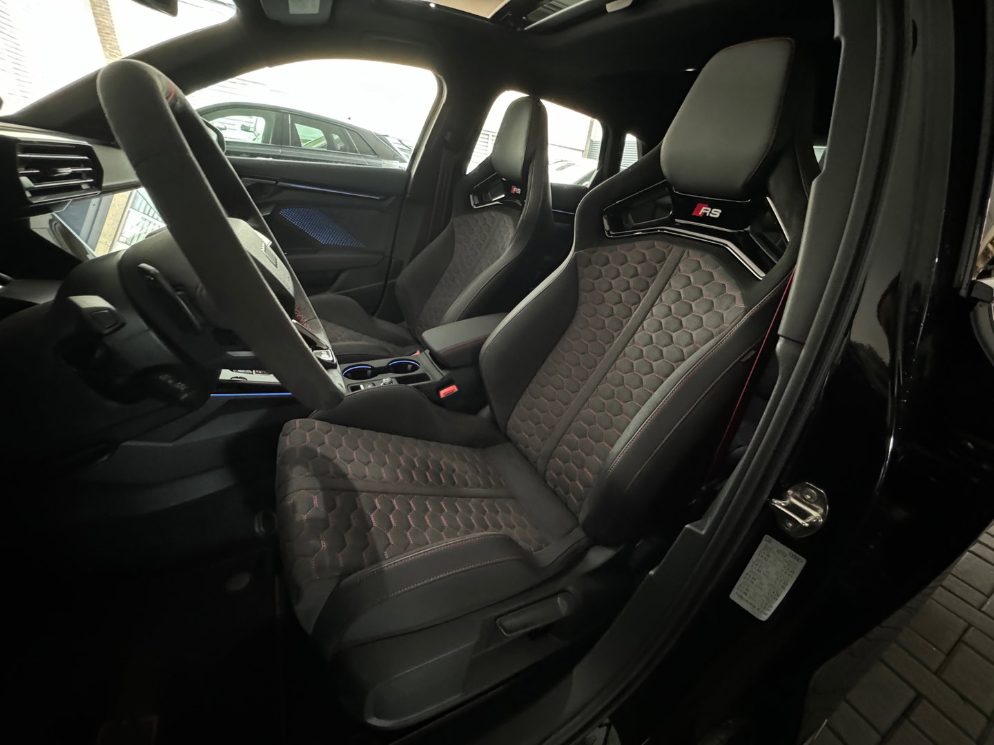 Audi RS3 Sportback 2.5 TFSI quattro Pano|Kuip|HuD|Sonos|VOL