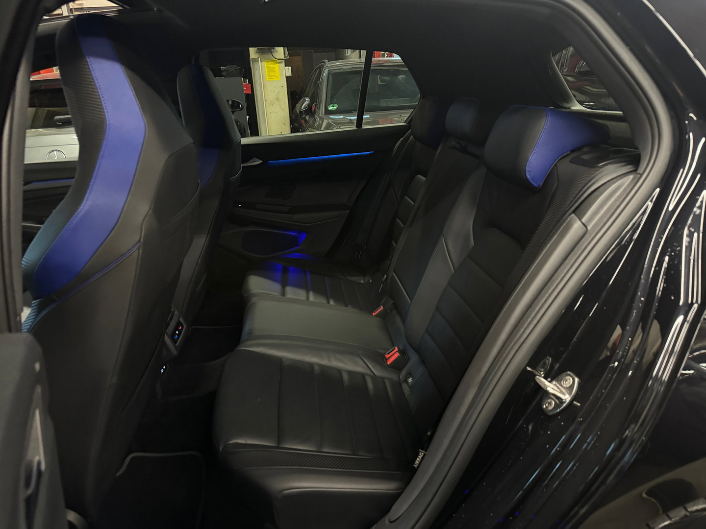Volkswagen Golf 2.0 TSI R 4M Performance Pano|Akra|H/K