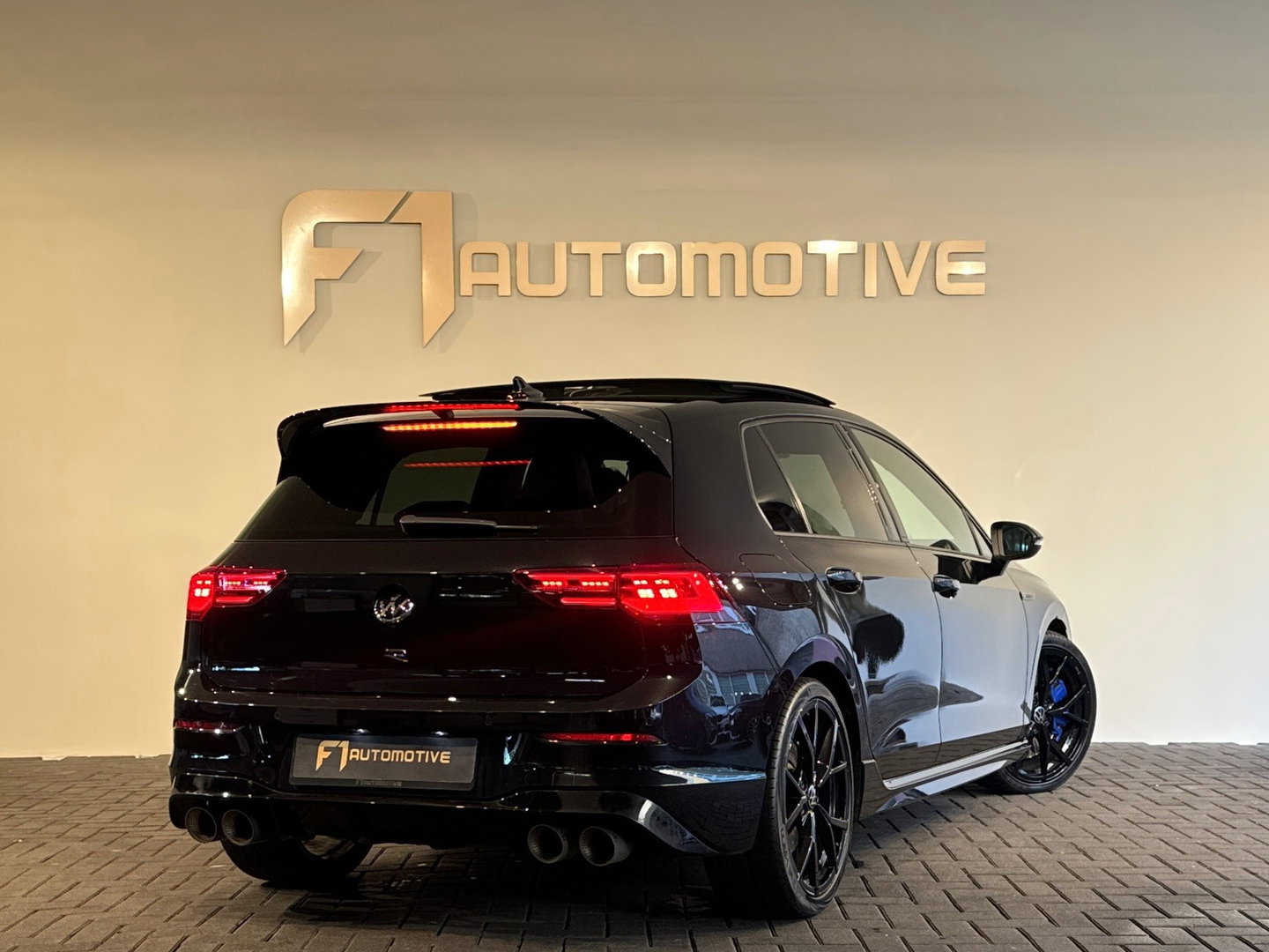 Volkswagen Golf 2.0 TSI R 4M Performance Pano|Akra|H/K