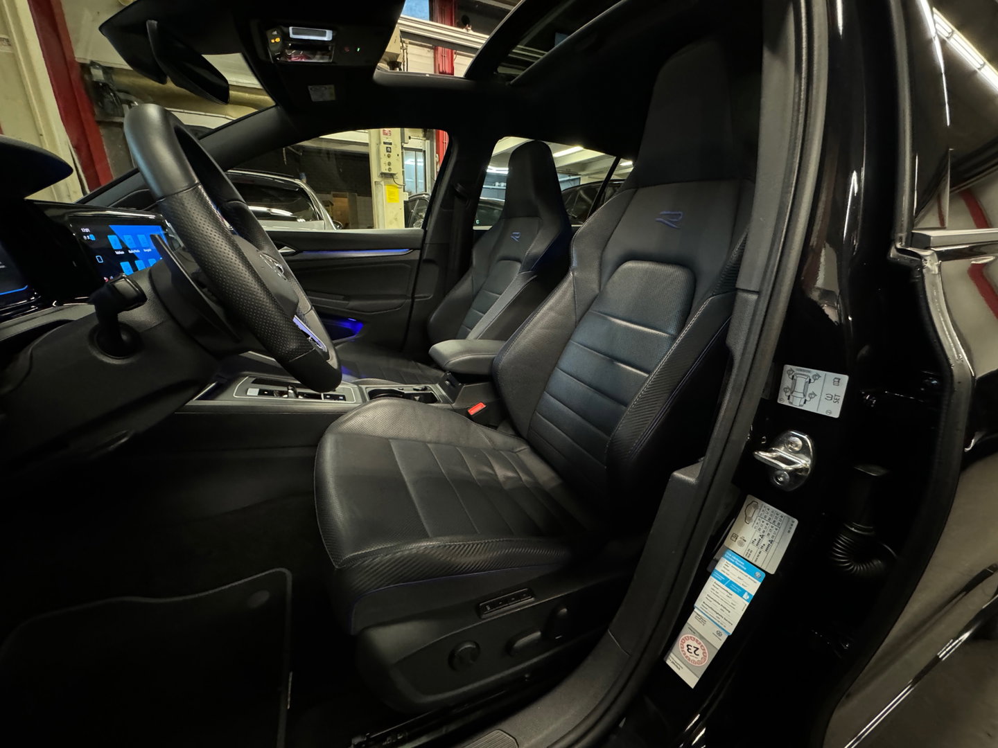 Volkswagen Golf 2.0 TSI R 4M Performance Pano|Akra|H/K