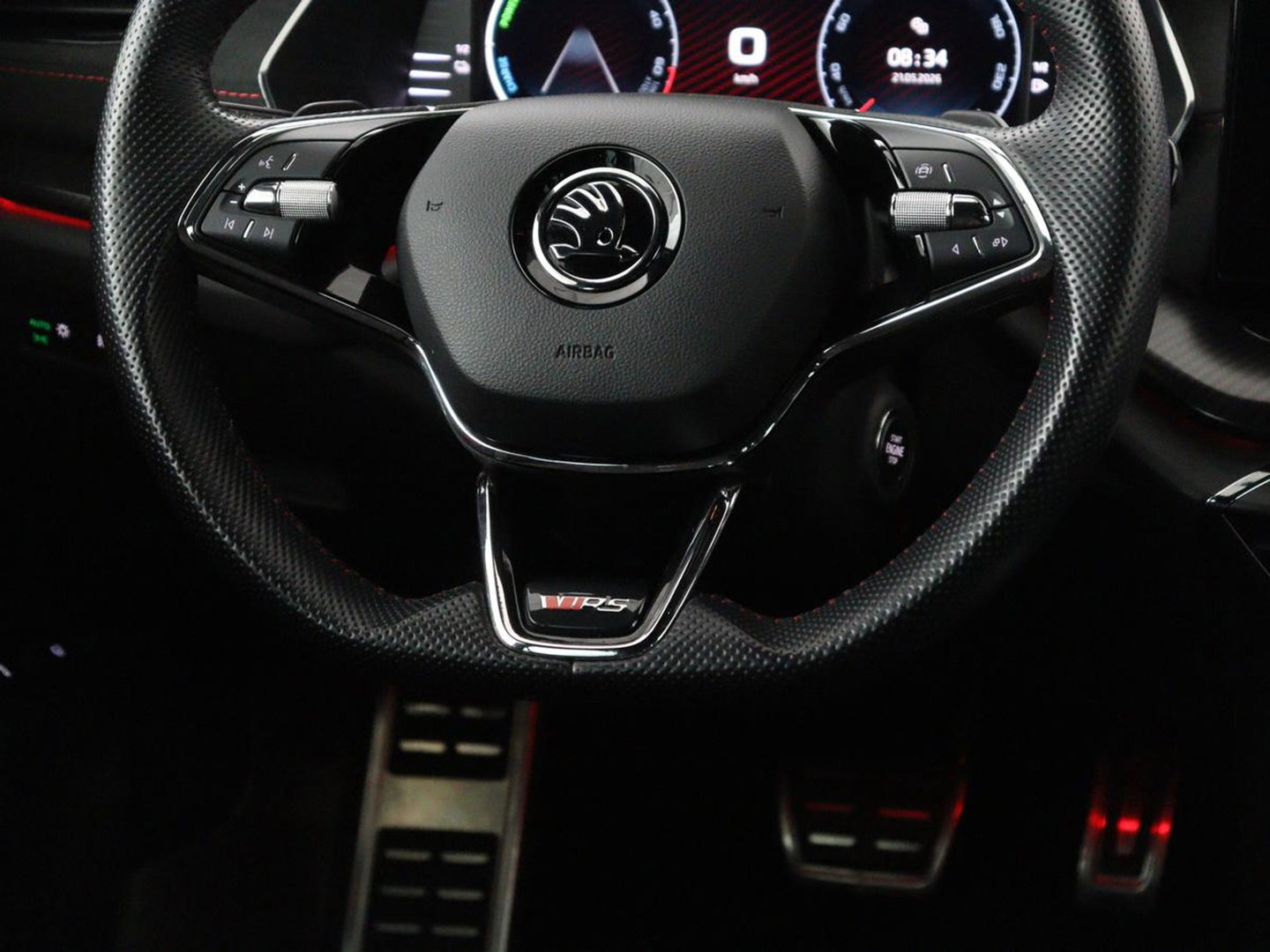 Škoda Octavia 1.4 TSI RS iV PHEV Business | Stoelverwarming | Matrix LED | Carplay | Sportstoelen | Keyless | Virtual Cockpit | Parkeerhulp | Sfeerverlichting | Side Assist | Cruise control | Plug In